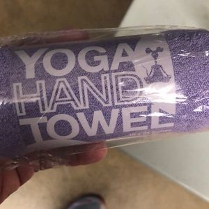 Yoga 🧘‍♀️ hand towel nw n package 15x24 purple